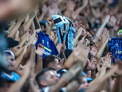 Grêmio anuncia novo patrocinador, que ajudará com custos de Luis Suárez