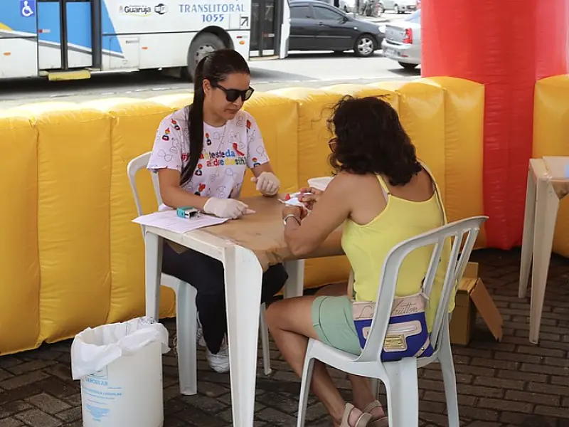 Guarujá inicia campanha 'Dezembro Vermelho' nesta sexta-feira