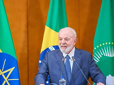 Lula critica países por corte de ajuda humanitária à Palestina