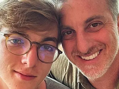 Huck diz que filho foi aceito na NYU