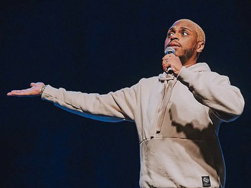 Procópio Ferreira tem stand-up do humorista Yuri Marçal nesta quinta-feira (27)
