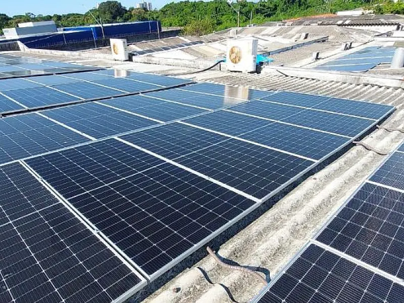 Energia solar começa a abastecer AME de Praia Grande