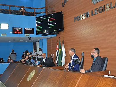Projetos polêmicos de Ademário são aprovados