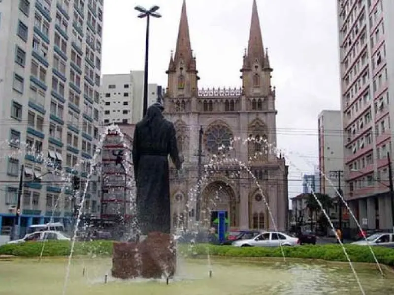 Quarta-feira de Cinzas tem missas em todas as cidades da Baixada Santista