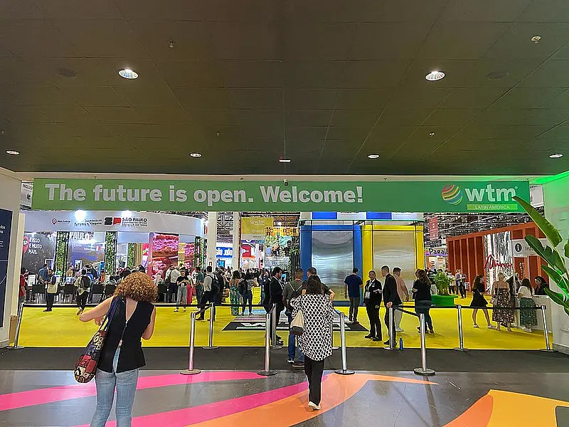 Guarujá participa do maior evento da indústria de viagens e turismo da América Latina
