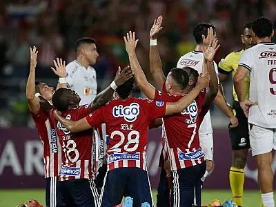 Fluminense joga mal e perde de 3 a 0 na Sul-Americana