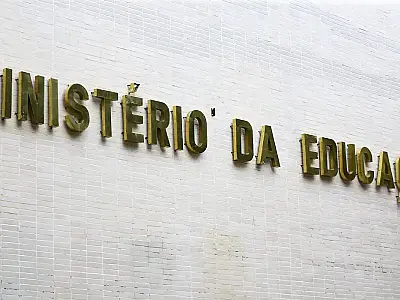 MEC abre fase de declaração de matrículas de escolas em tempo integral