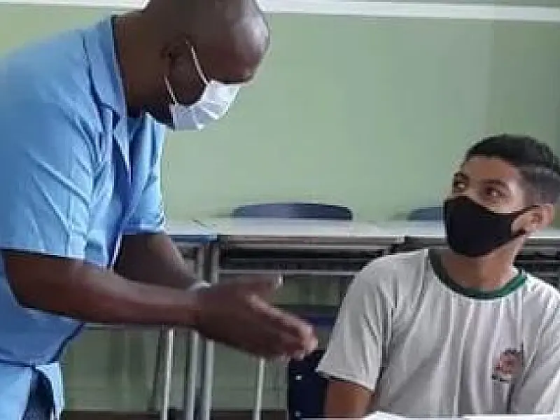 São Vicente recomenda o uso de máscaras nas escolas