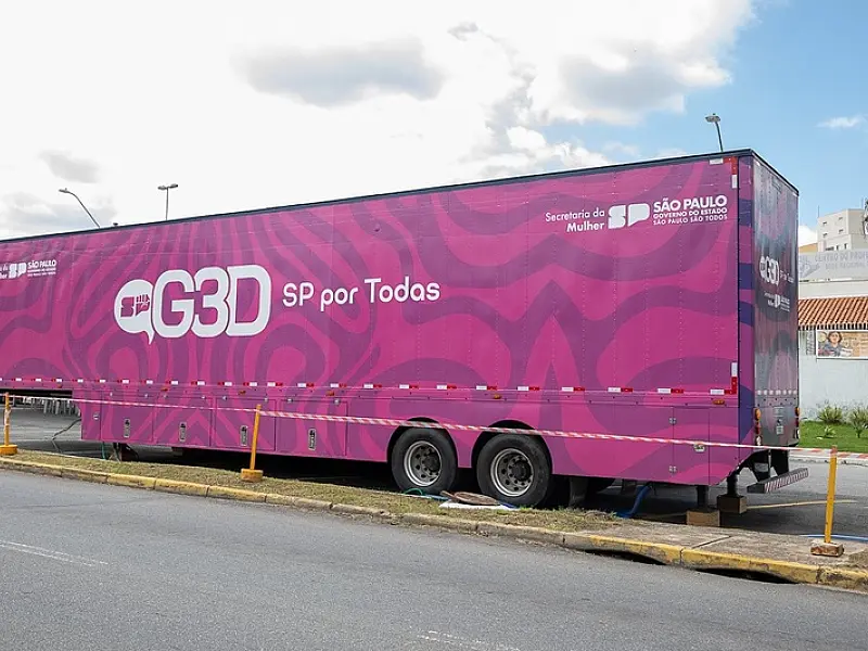 Secretaria de Políticas para a Mulher leva Carretas do Empreendedorismo e da Mamografia a Itanhaém