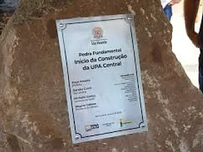 Pedra Fundamental marca início da construção da primeira UPA Central 24h de São Vicente nesta terça