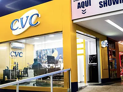 CVC surfa na onda da crise da 123milhas e vê ação saltar na Bolsa