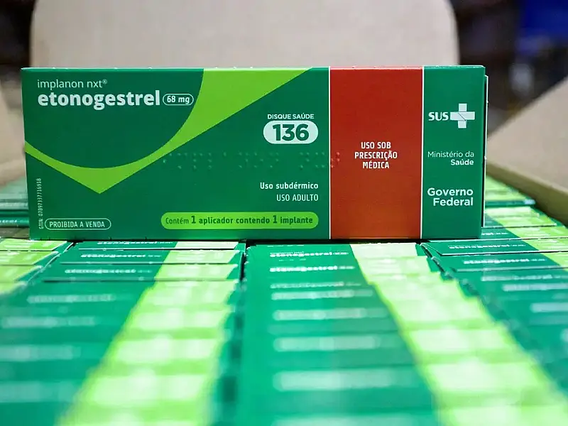 SUS qualifica profissionais para ampliar oferta de implantes hormonais