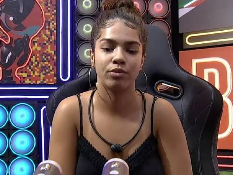 Maria confessa ter tendência a ser agressiva e pede desculpas a Natália