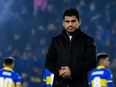 Técnico do Boca Juniors que passou mal em treino recebe alta após 24 horas