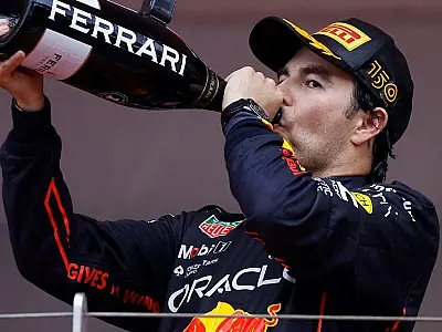 Sergio Pérez renova contrato com a Red Bull até 2024