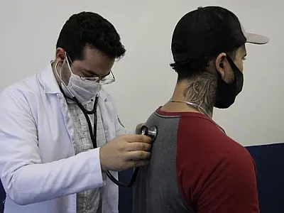 Santos abre centro de apoio às síndromes gripais