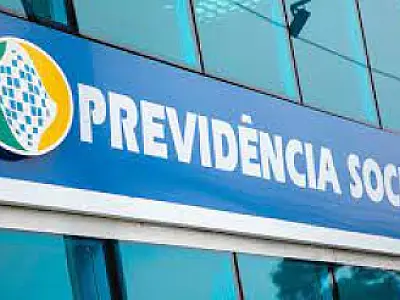 Governo antecipa 13º do INSS para abril e maio
