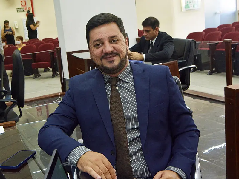 Tamer Júnior lidera ranking de melhor vereador da cidade