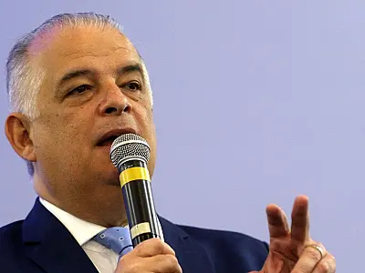 Voa Brasil deve ser lançado ainda neste mês, diz ministro