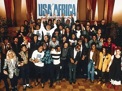 Filme sobre 'We Are the World' cativa mostrando a humanidade dos astros