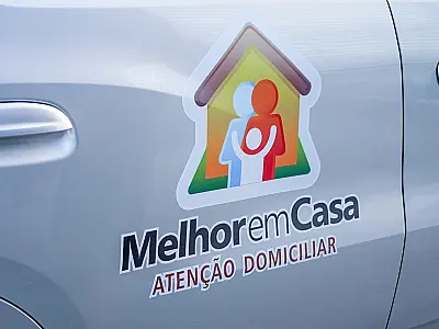Conheça o programa que leva equipes médicas para tratar pacientes em suas residência em Bertioga