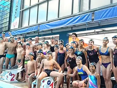 Natação de Praia Grande /SP conquista muitas medalhas no 3º Torneio Regional em Santos