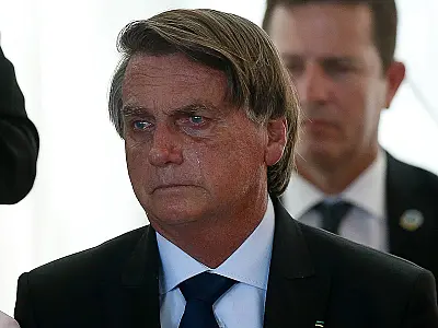 Chefe na Receita teve encontros secretos no Planalto em dias de devassa contra rivais de Bolsonaro
