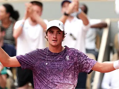João Fonseca faz história e coloca o Brasil novamente nas quartas de Roland Garros