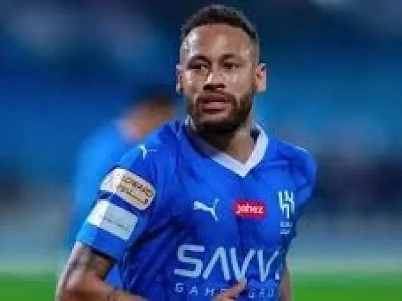 Salário anual de Neymar é maior que receita de 19 clubes do Brasileirão