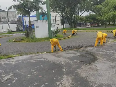 Prefeitura de Cubatão mantém diversos serviços de zeladoria pela cidade