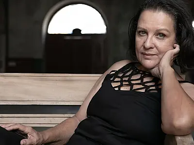 Vera Leon ensina como interpretar sonhos e tornar cotidiano mais leve no CreativeMornings Santos