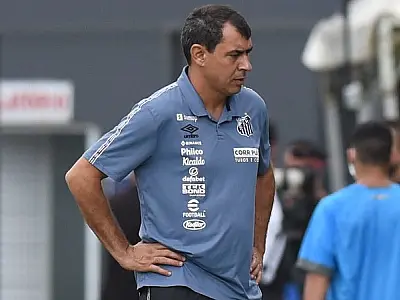 Fábio Carille, demitido em fevereiro, comenta sobre os bastidores da sua passagem pelo Santos