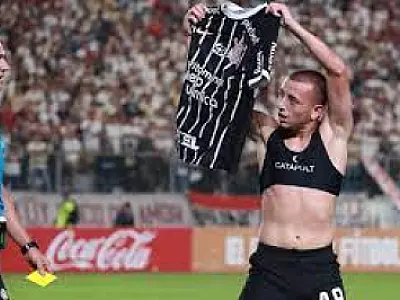 Camisa do Corinthians de confusão na Sul-Ameircana foi resposta ao racismo há 108 anos