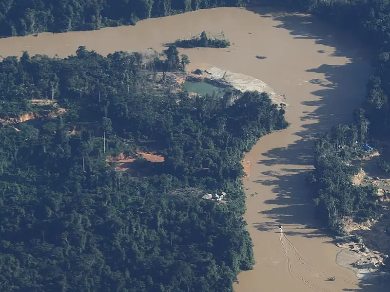 Líder indígena: garimpo chegou a novas áreas yanomami nos últimos anos