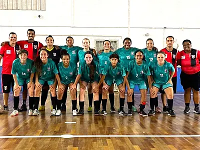 Futsal feminino estreia com goleada nos Jogos Abertos da Juventude