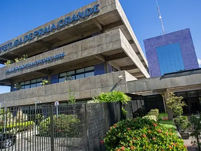 Prefeitura de Praia Grande anuncia data do pagamento do 13º salário no Dia do Servidor