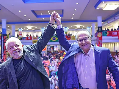 56% dos paulistas acham que a vida vai melhorar com Lula-Alckmin na Presidência
