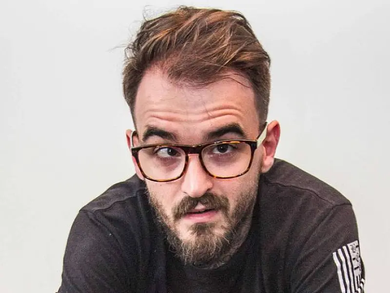 Morre PC Siqueira, que fez sucesso no YouTube e foi apresentador da MTV, aos 37
