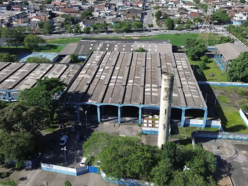Guarujá formaliza concessão do prédio da E.M 1º de Maio para implantação de Instituto Federal