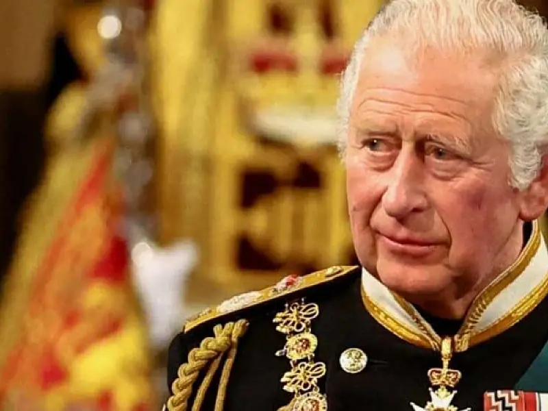 Rei Charles III é diagnosticado com câncer