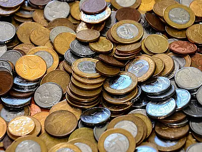 Poupança tem retirada recorde de R$ 33,63 bi em janeiro