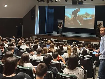 Copa Colegial quer impactar 300 mil jovens com foco em IA, criatividade e prêmio no Vale do Silício