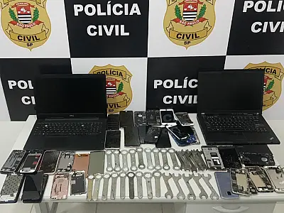 Polícia Civil apreende 11 motos e peças automotivas nas residências de receptadores