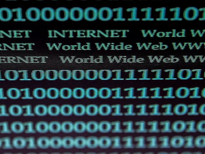 Crimes na web contra crianças se modernizaram, dizem especialistas