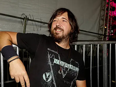 Ex-Charlie Brown Jr. acusa filho de Chorão de fraudar documento em processo