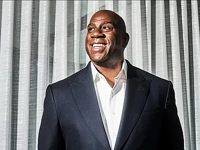 Ex-astro da NBA encaminha compra de time da NFL por R$ 29 bilhões, diz site