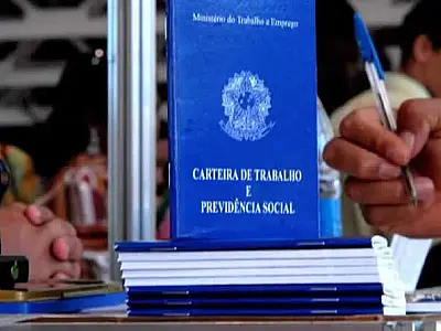PAT São Vicente oferece 564 vagas de emprego nesta segunda (16)