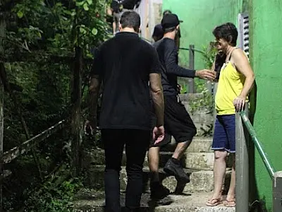 Vias e escadarias do Morro do Marapé, em Santos, já contam com iluminação em LED