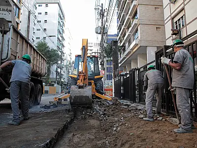 Primeiro trecho de obras na Rua Azevedo Sodré em Santos fica pronto em 40 dias