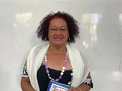 Brasil tem primeira travesti doutora honoris causa